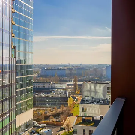 Towarowa Towers With Free Gym Access And Balcony By Renters Varsavia