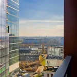 Towarowa Towers With Free Gym Access And Balcony By Renters Varsovie