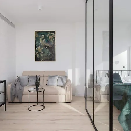 Towarowa Towers With Free Gym Access And Balcony By Renters