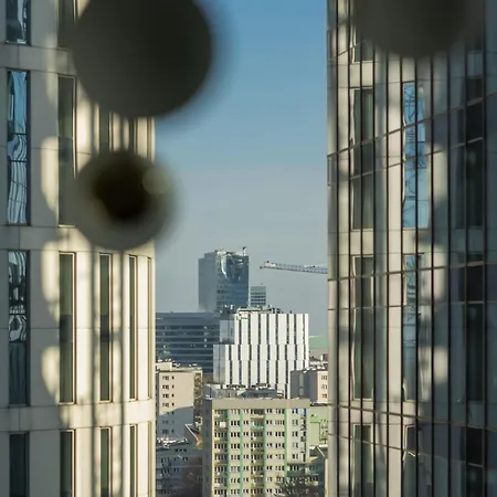 Towarowa Towers With Free Gym Access And Balcony By Renters